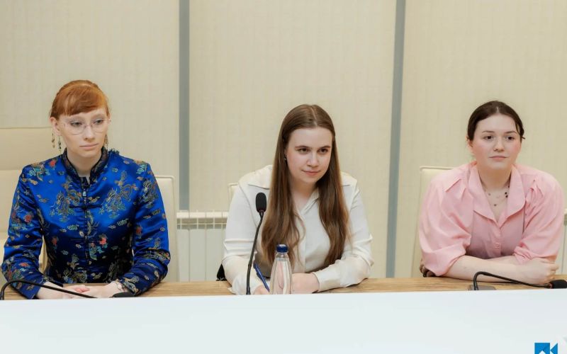 Ю.Шустова